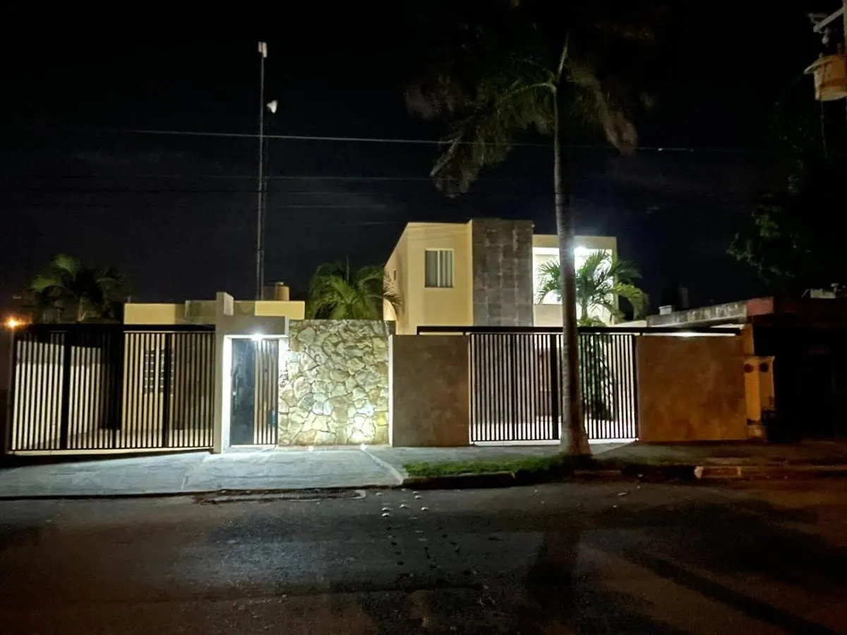 Departamentos Cherris Merida Apartment